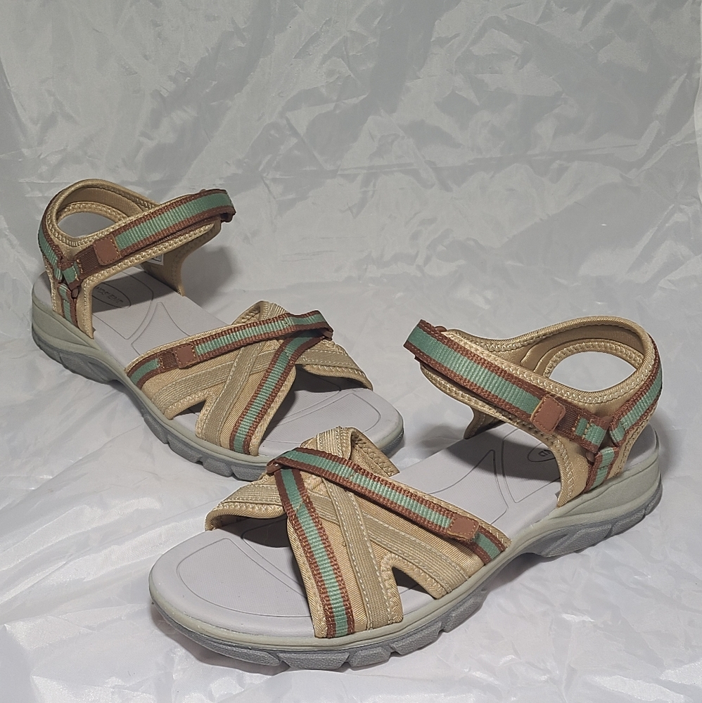 SOLD!! Womens Tan Adjustable Strap All Weathe